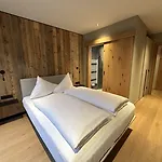 Schrofenblick Aparthotel