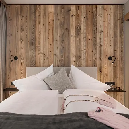 Aparthotel Schrofenblick Mayrhofen