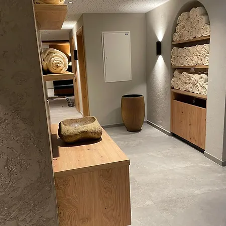 Schrofenblick Aparthotel