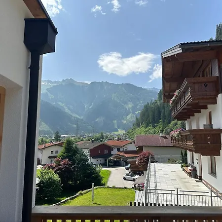 Schrofenblick 4* Mayrhofen