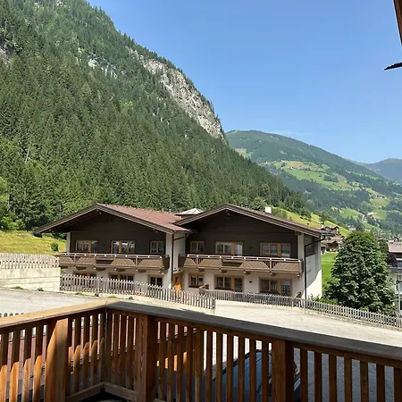 Schrofenblick Aparthotel