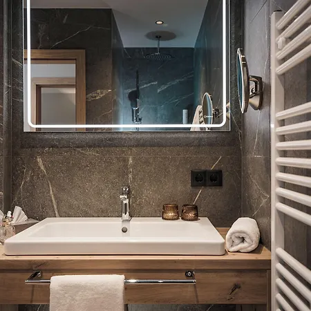 Schrofenblick Aparthotel