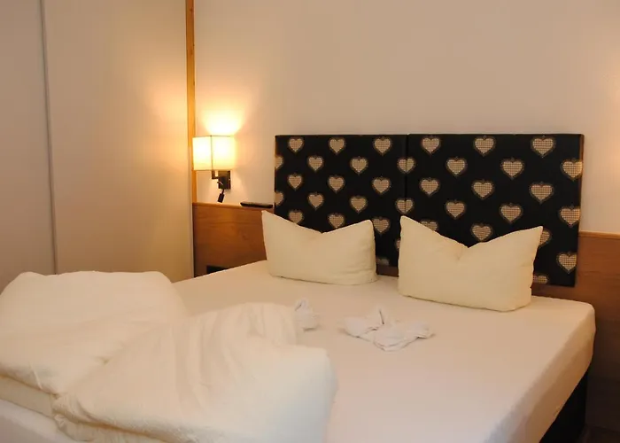 Schrofenblick Apartmanhotel