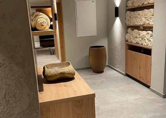 Schrofenblick Apartmanhotel