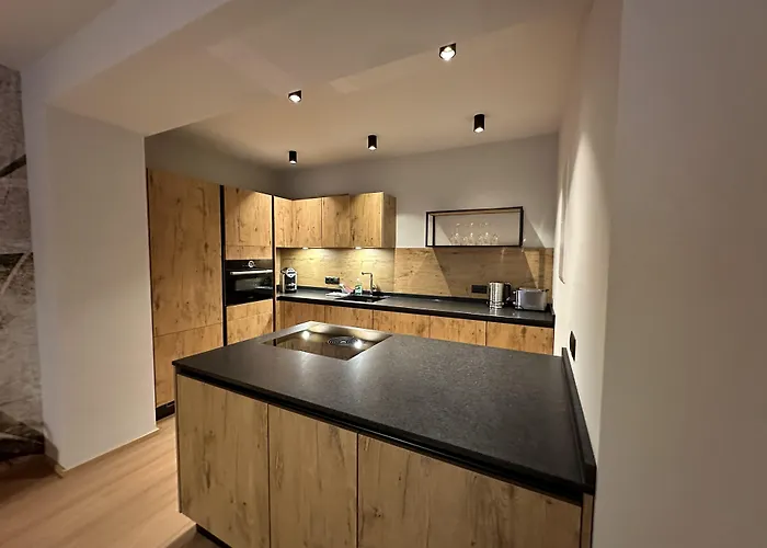 Apartmanhotel Schrofenblick 4*