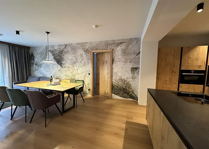 Apartmanhotel Schrofenblick