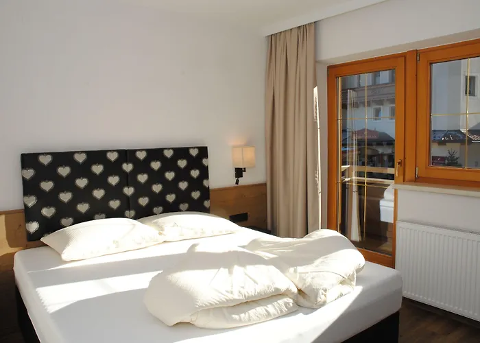 Schrofenblick Apartmanhotel