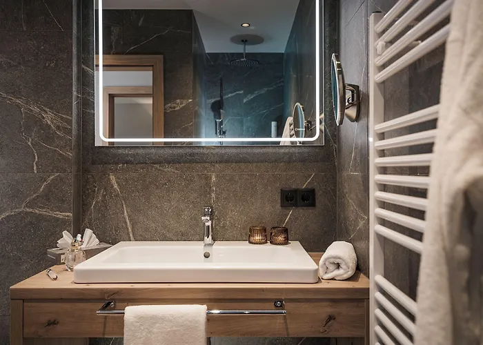 Schrofenblick Apartmanhotel