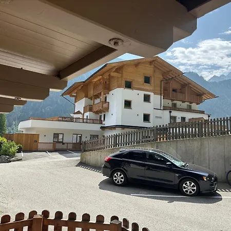 شقة فندقية Schrofenblick 4*