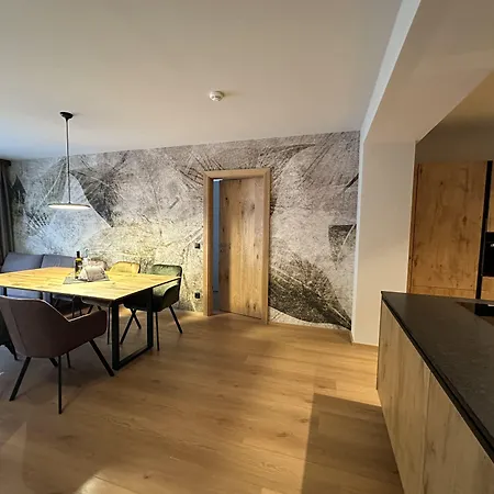 Apartahotel Schrofenblick