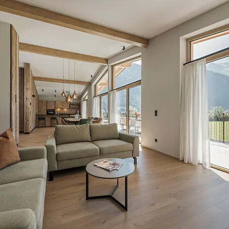 Schrofenblick Apartahotel
